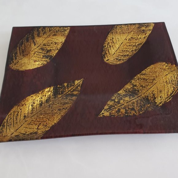 Gold leaf, brown rectangular plate - Picture 1 of 4